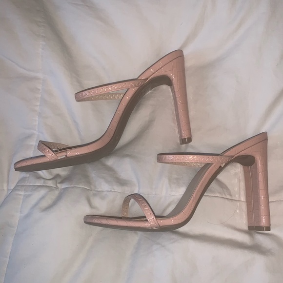 Snake Texture Sandal (Urban Planet) - Picture 2 of 2